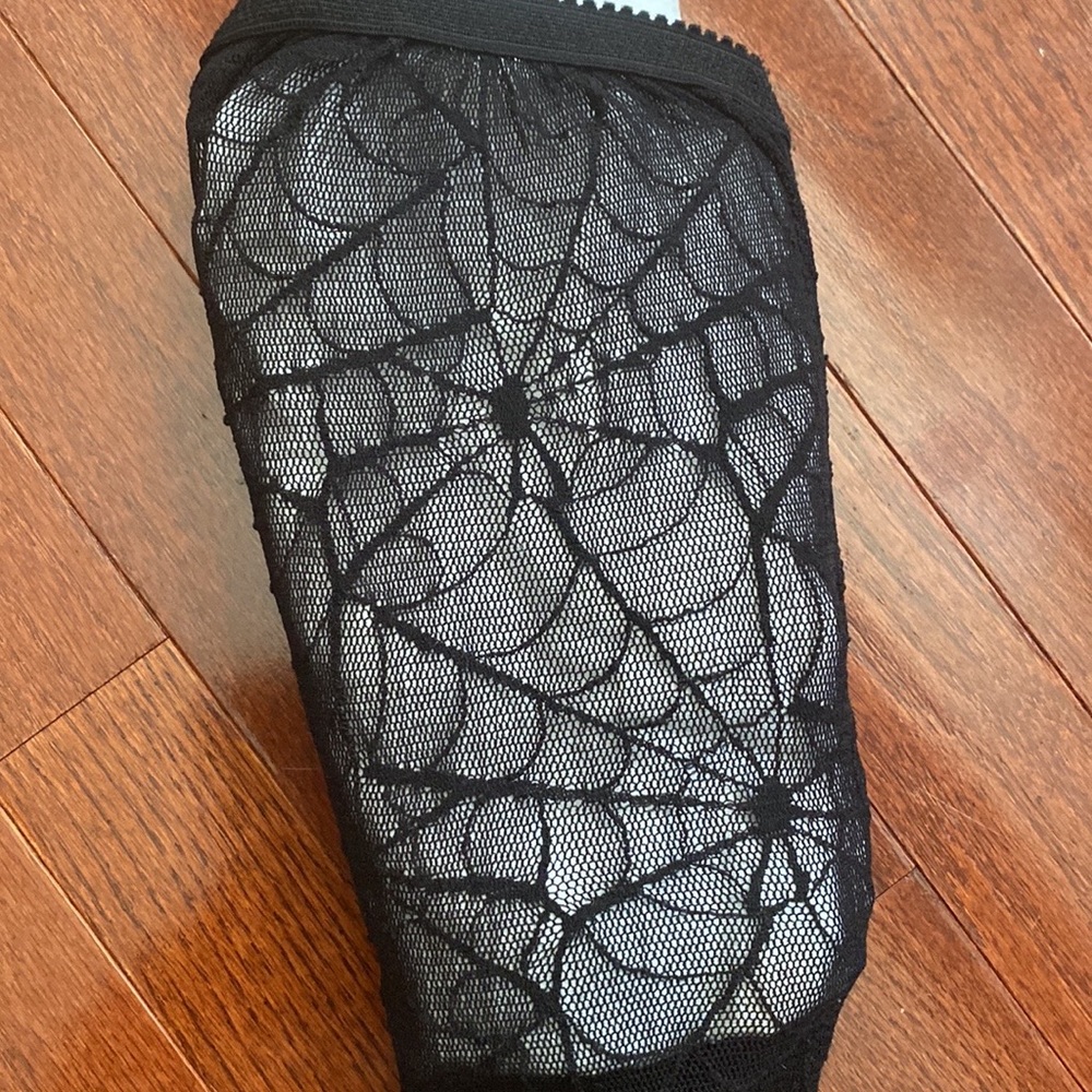 Leg Avenue Kid’s Spiderweb Tights (Halloween Witch Accessory)